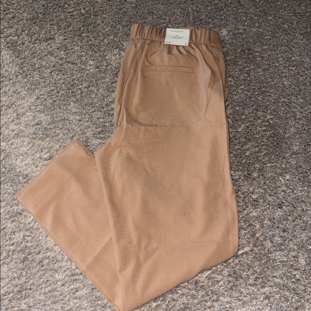 Banana Republic Hayden Tapered Pants in Beige